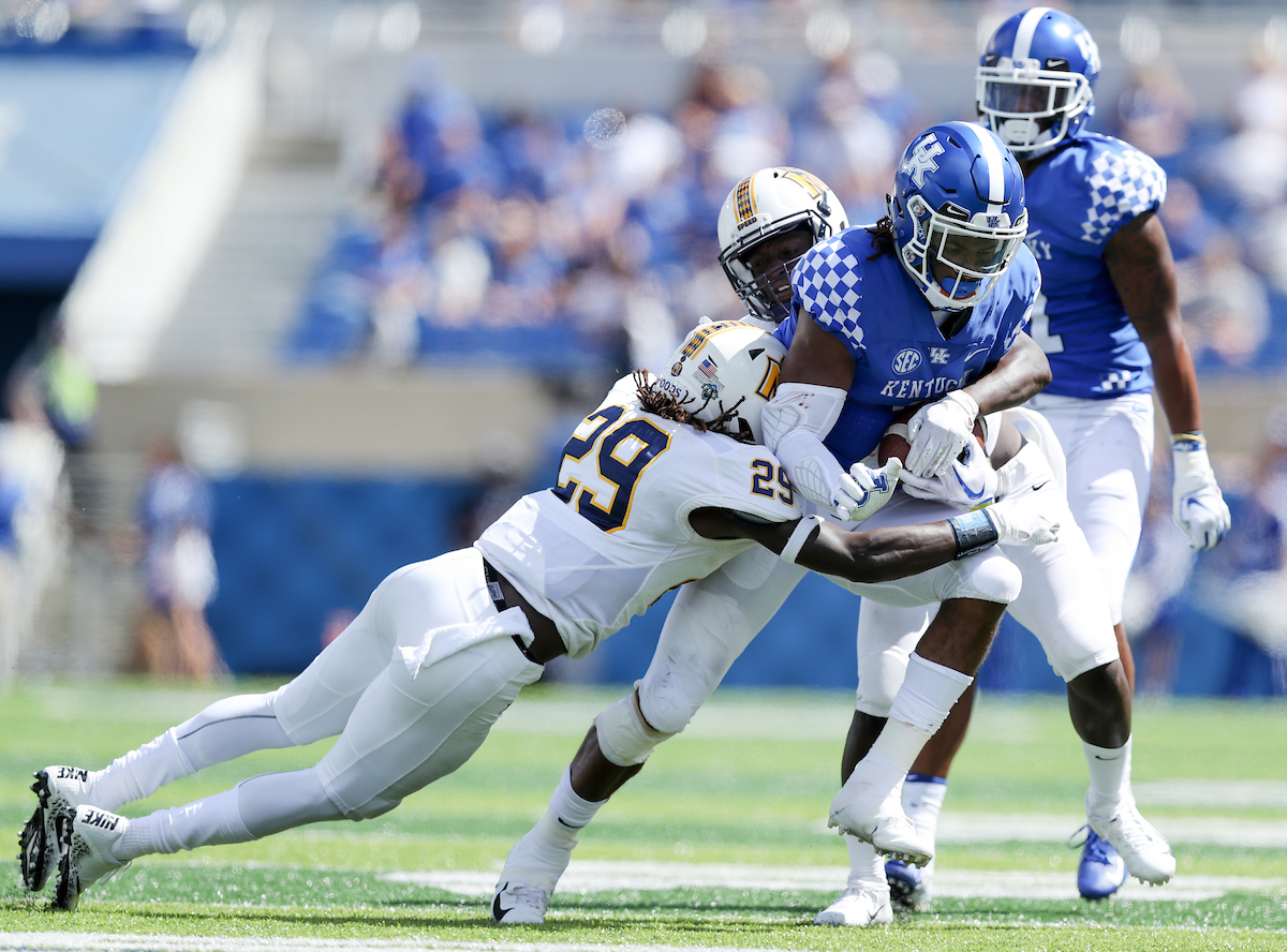 UK football beats Murray State 48-10.


Photo by Elliott Hess | UK Athletics