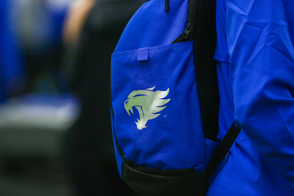 Jingle Bells Open.


Photo by Sarah Caputi | UK Athletics