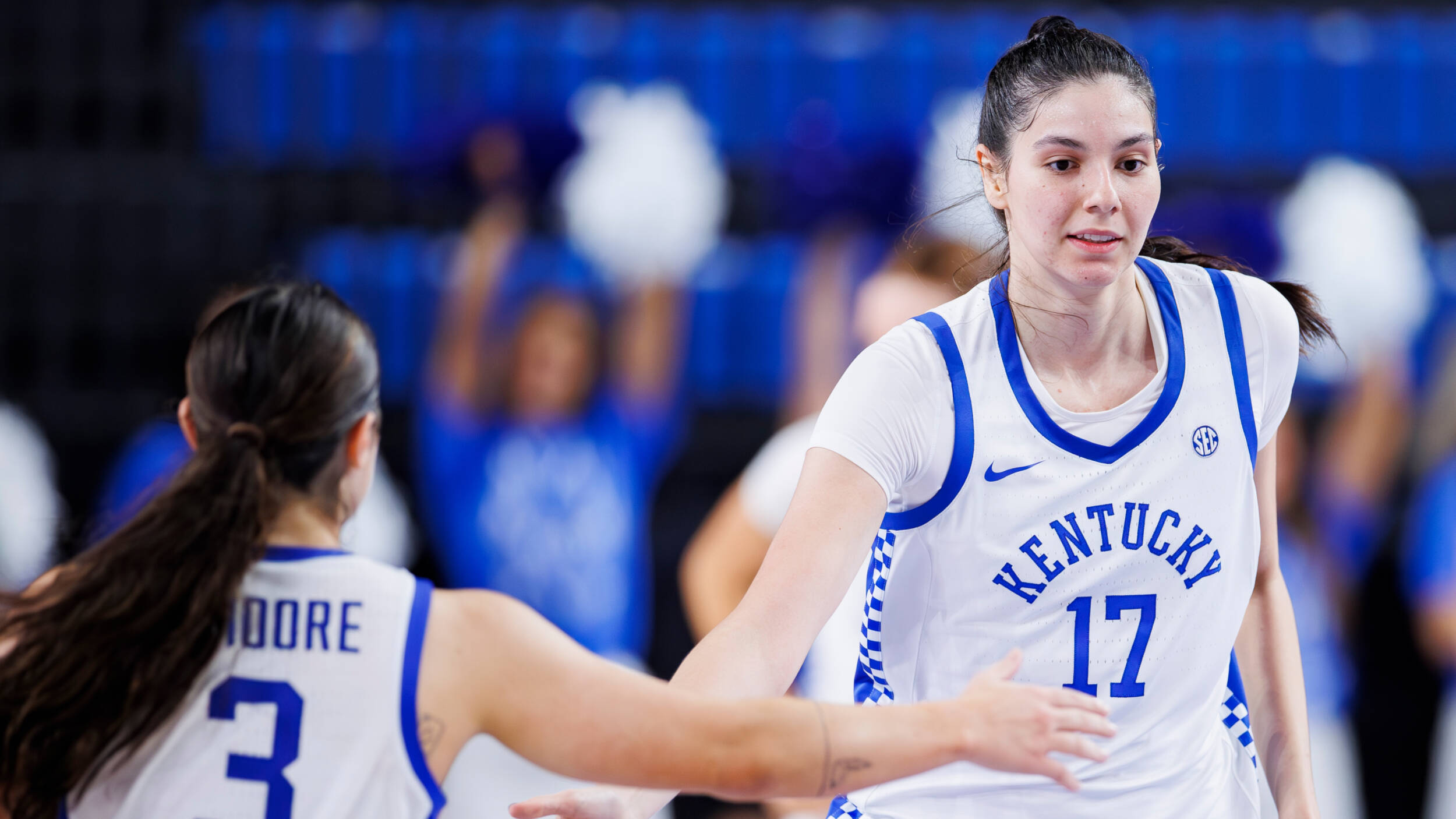 Clara Silva Named SEC Women's Basketball Freshman of the Week