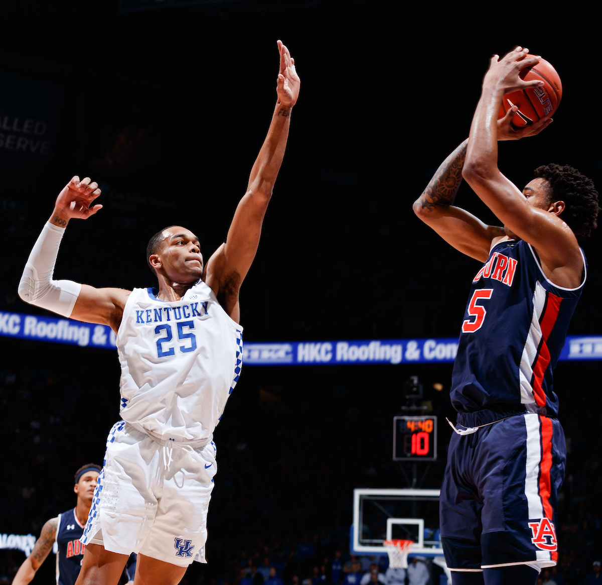 PJ Washington.


Kentucky beats Auburn, 80 - 53.

Photo by Elliott Hess | UK Athletics