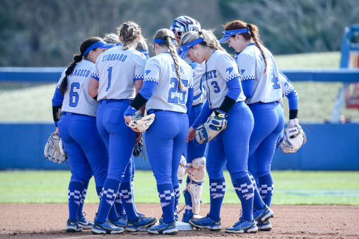 Team.

Kentucky defeats Buffalo 7-0.

Photo by Sarah Caputi | UK Athletics