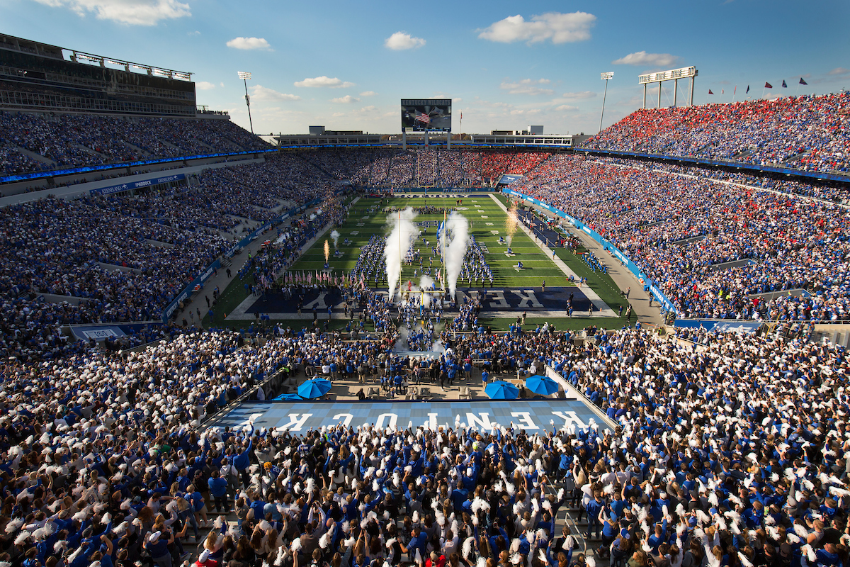 Kroger FieldGeorgia beats UK 34-17.Photo By Barry Westerman | UK Athletics