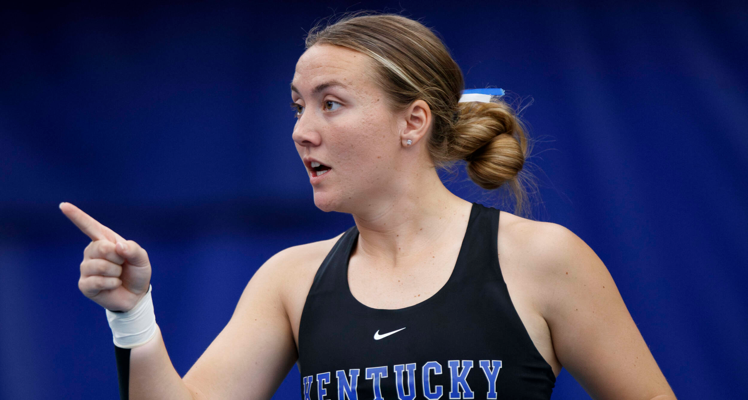 Lizzy Stevens Named to SEC Community Service Team