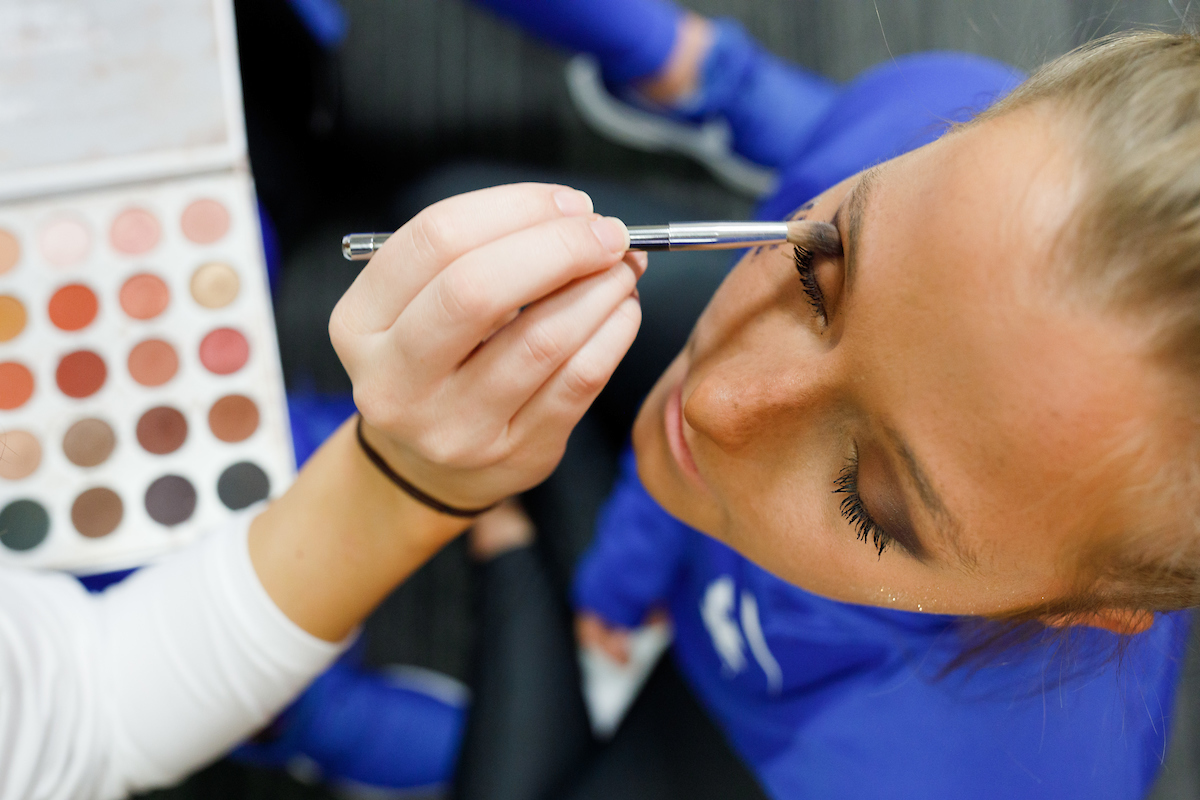 Mollie Korth.


Gymnastics scores 196.225 at SEC Championship.

 
Photo by Elliott Hess | UK Athletics