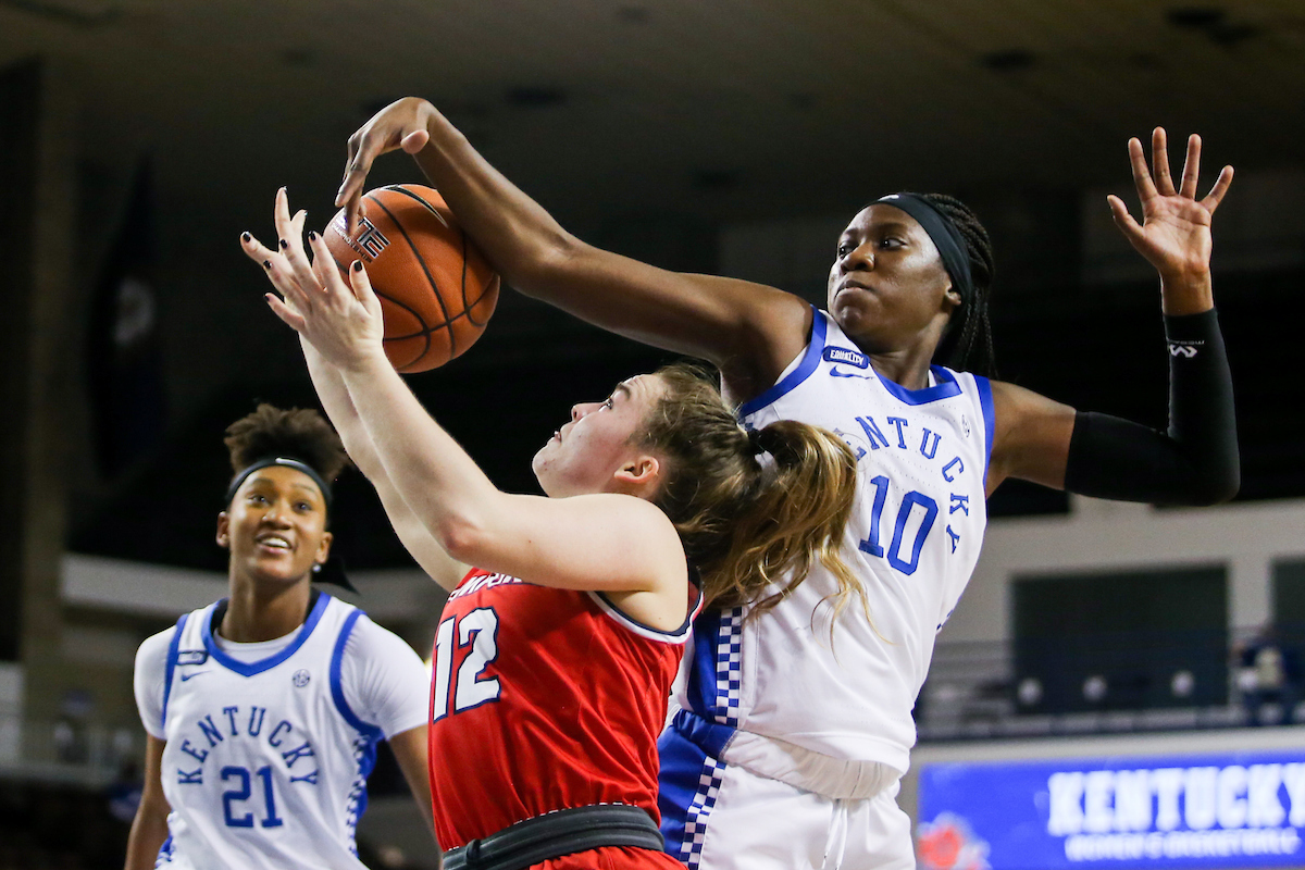 Rhyne Howard.

Kentucky beats Samford 88-54.

Photo by Hannah Phillips | UK Athletics