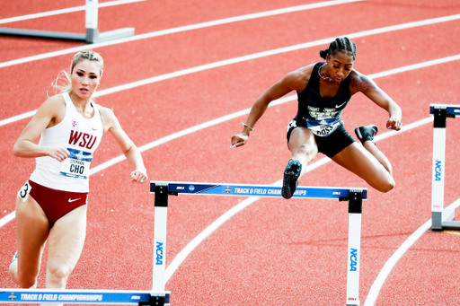 Faith Ross.

Day 2. 2021 NCAA Track and Field Championships.

Photo by Chet White | UK Athletics
