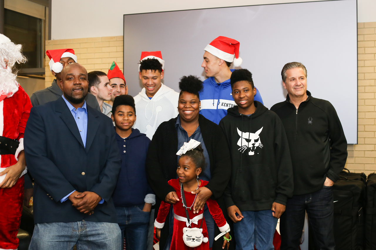 John Calipari. Red Travis. Zan Payne. Brad Calipari. Immanuel Quckley.

A Kentucky Christmas.

Photo by Maddie Baker | UK Athletics