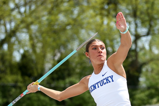 Sophie Galloway.

Day One of the Kentucky Invitational.

Photo by Grace Bradley | UK Athletics