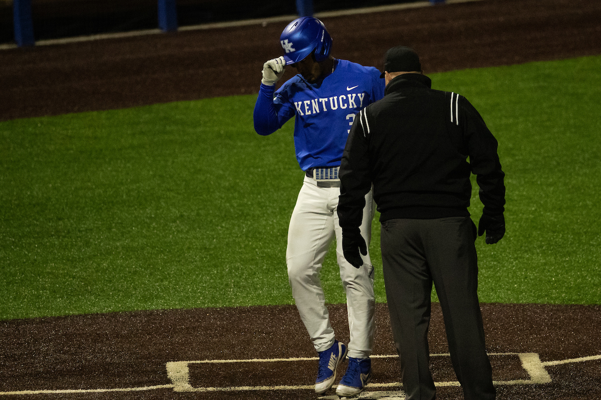 Kentucky Wildcats Jaren Shelby (30)

Kentucky baseball defeats Xavier 16-3.

Photo by Mark Mahan | UK Athletics