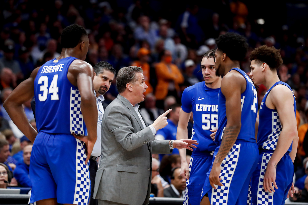 John Calipari. Orlando Anigua. Keion Brooks Jr. Oscar Tshiebwe. Kellan Grady. Lance Ware.


Kentucky loses to Tennessee 69-62.

Photos by Chet White | UK Athletics