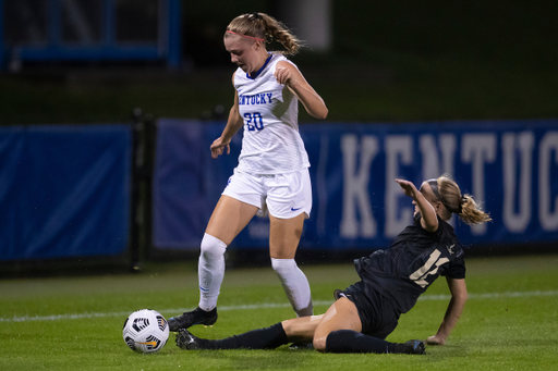 ÚLFA ÚLFARSDÓTTIR.

Kentucky falls to Vanderbilt 4 - 1.

Photo by Grant Lee | UK Athletics