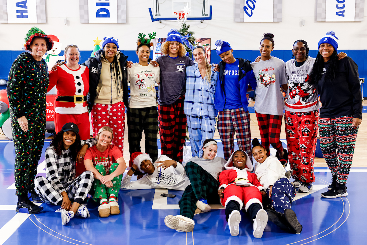Women's Basketball Holiday Party Photo Gallery