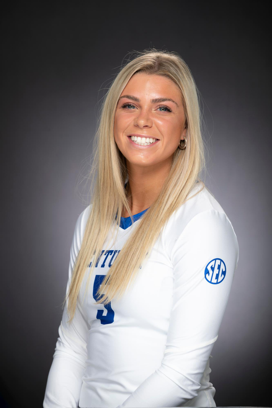 Lauren Tharp - Volleyball - University of Kentucky Athletics