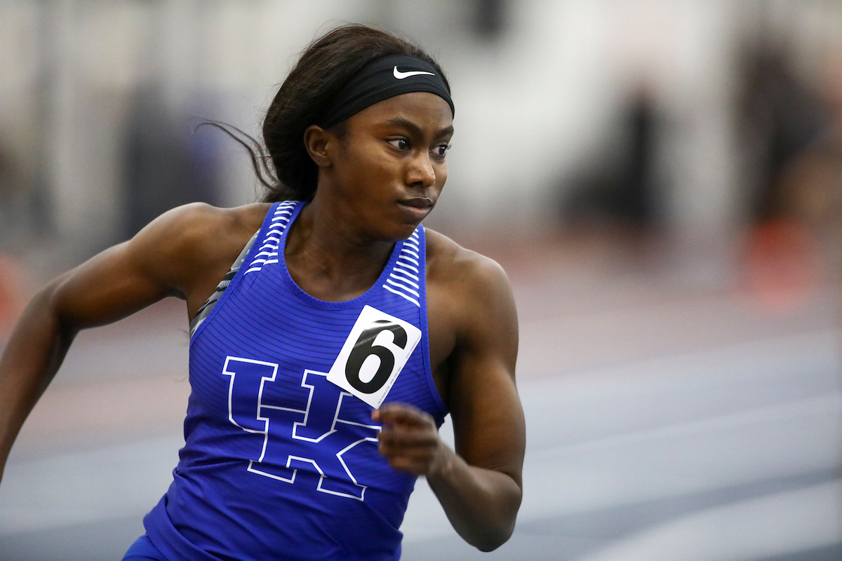 Jingle Bells Open.

Photo by Isaac Janssen | UK Athletics