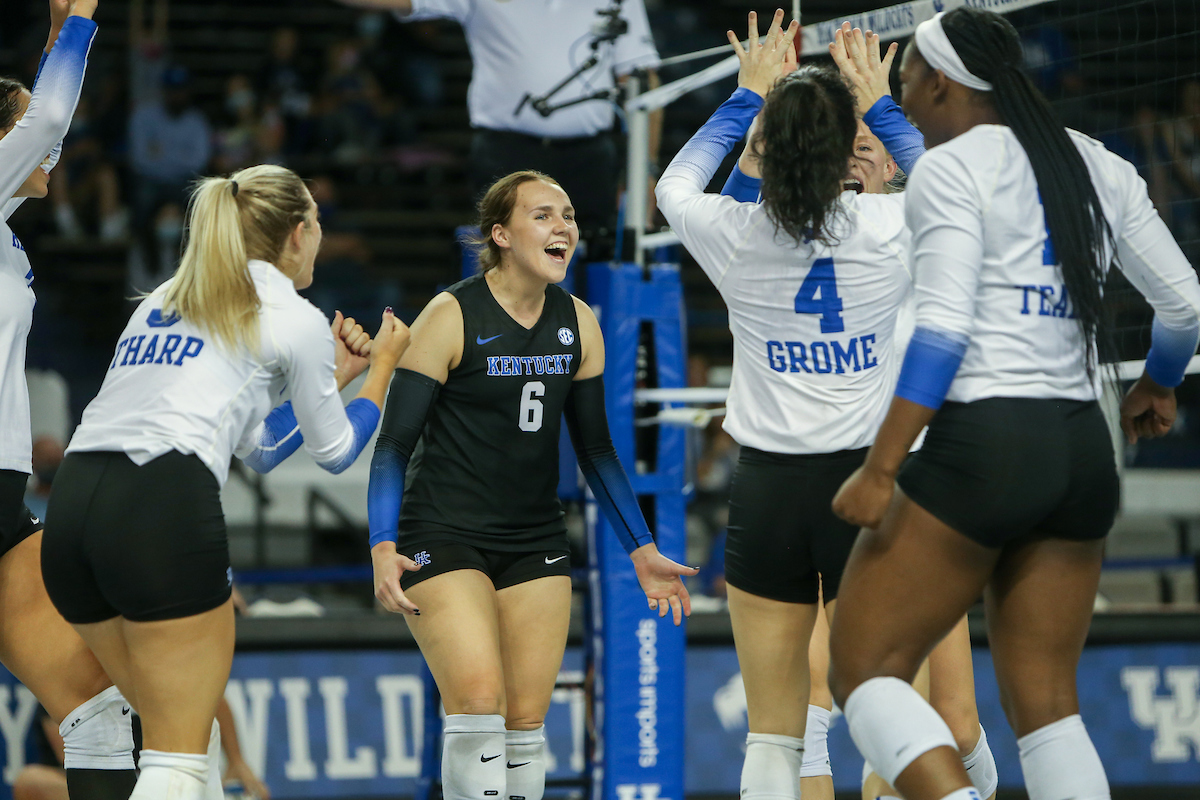 Eleanor Beavin.

Kentucky beats Mizzou 3 - 0.

Photo by Sarah Caputi | UK Athletics