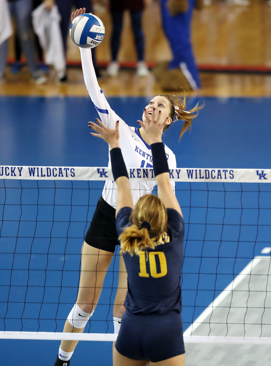 Brooke morgan

UK volleyball beats Murray State in the first round of the NCAA Tournament.  

Photo by Britney Howard  | UK Athletics