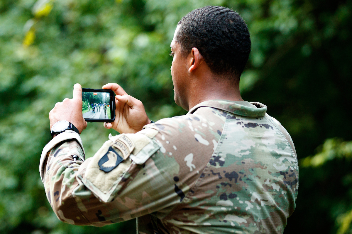 Airborne.

Kentucky Women’s Basketball team bonding trip to Fort Campbell.

Photo by Eddie Justice | UK Athletics