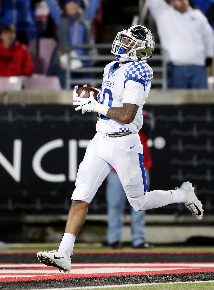 AJ Rose

UK football beats Louisville 56-10 at Cardinal Stadium. 

Photo by Britney Howard  | UK Athletics
