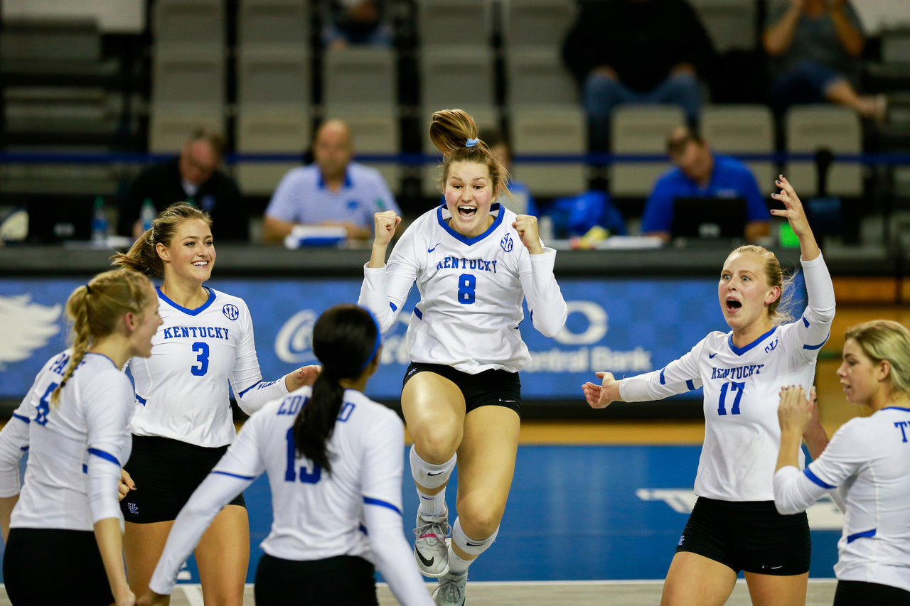 Cameron Scheitzach.

UK sweeps LSU 3-0.

Photo by Hannah Phillips | UK Athletics