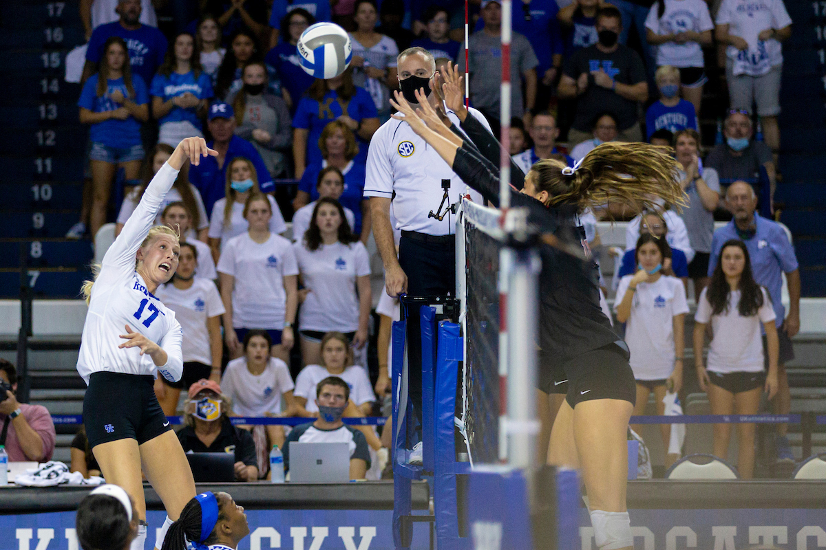 Alli Stumler.

Kentucky beats Stanford 3-2.

Photo by Grant Lee | UK Athletics