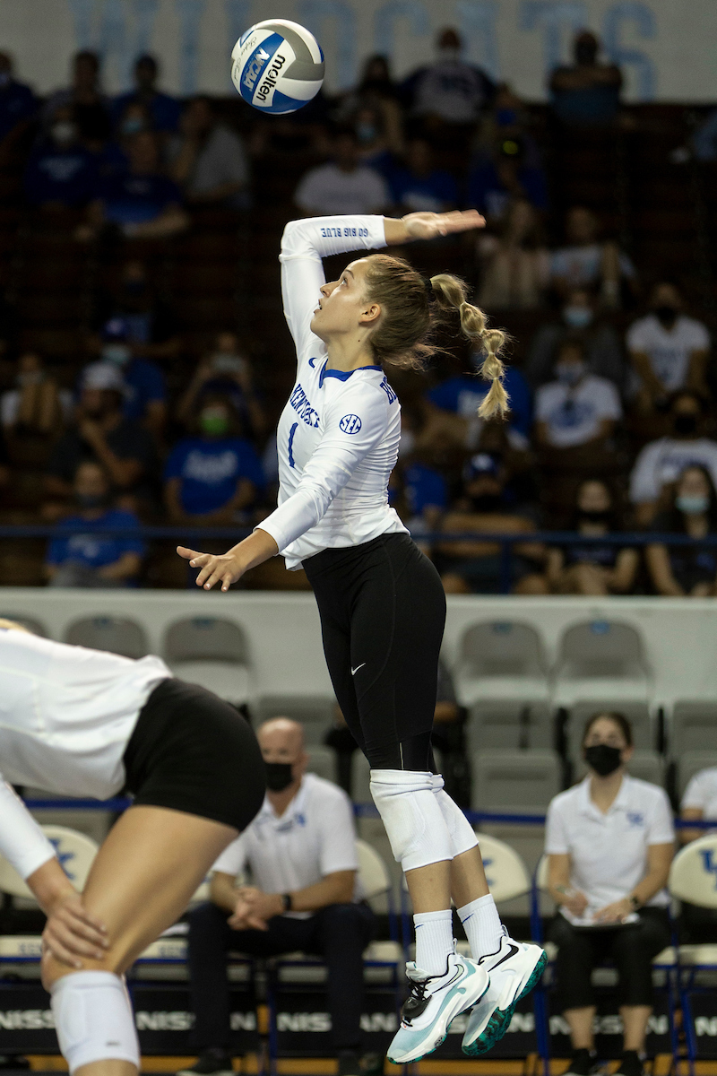 Maddie Berezowitz.Kentucky loses to Creighton 0 - 3.Photo by Sarah Caputi | UK Athletics