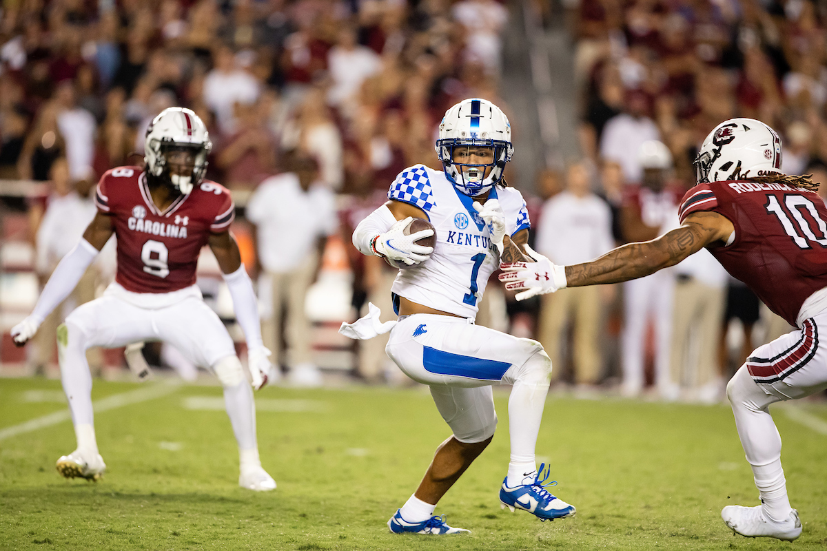 Wan'Dale Robinson

Kentucky beats South Carolina, 16-10.

Photo by Jacob Noger UK Athletics