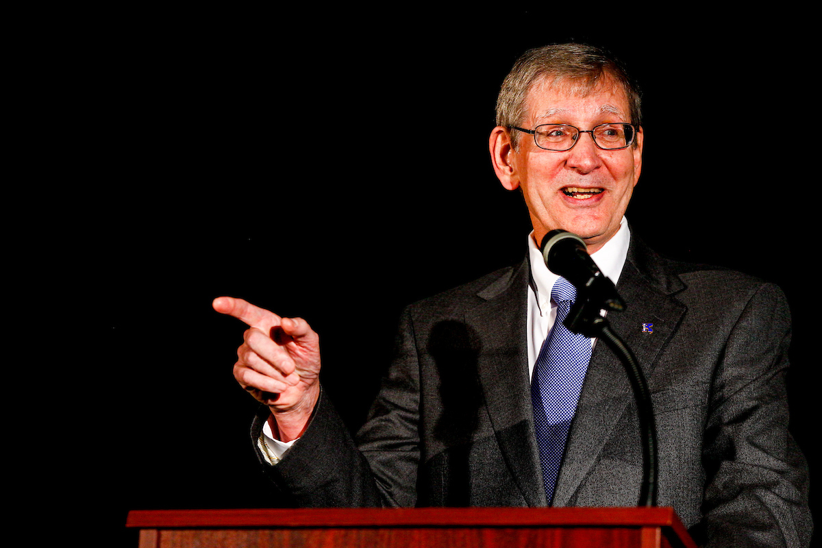 Vic Nelson. 

UK Athletics Hall of Fame. 

Photo by Eddie Justice | UK Athletics