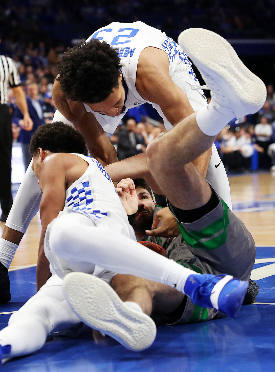 EJ Montgomery


Men's Basketball beats North Dakota 96-58.

Photo by Britney Howard  | UK Athletics