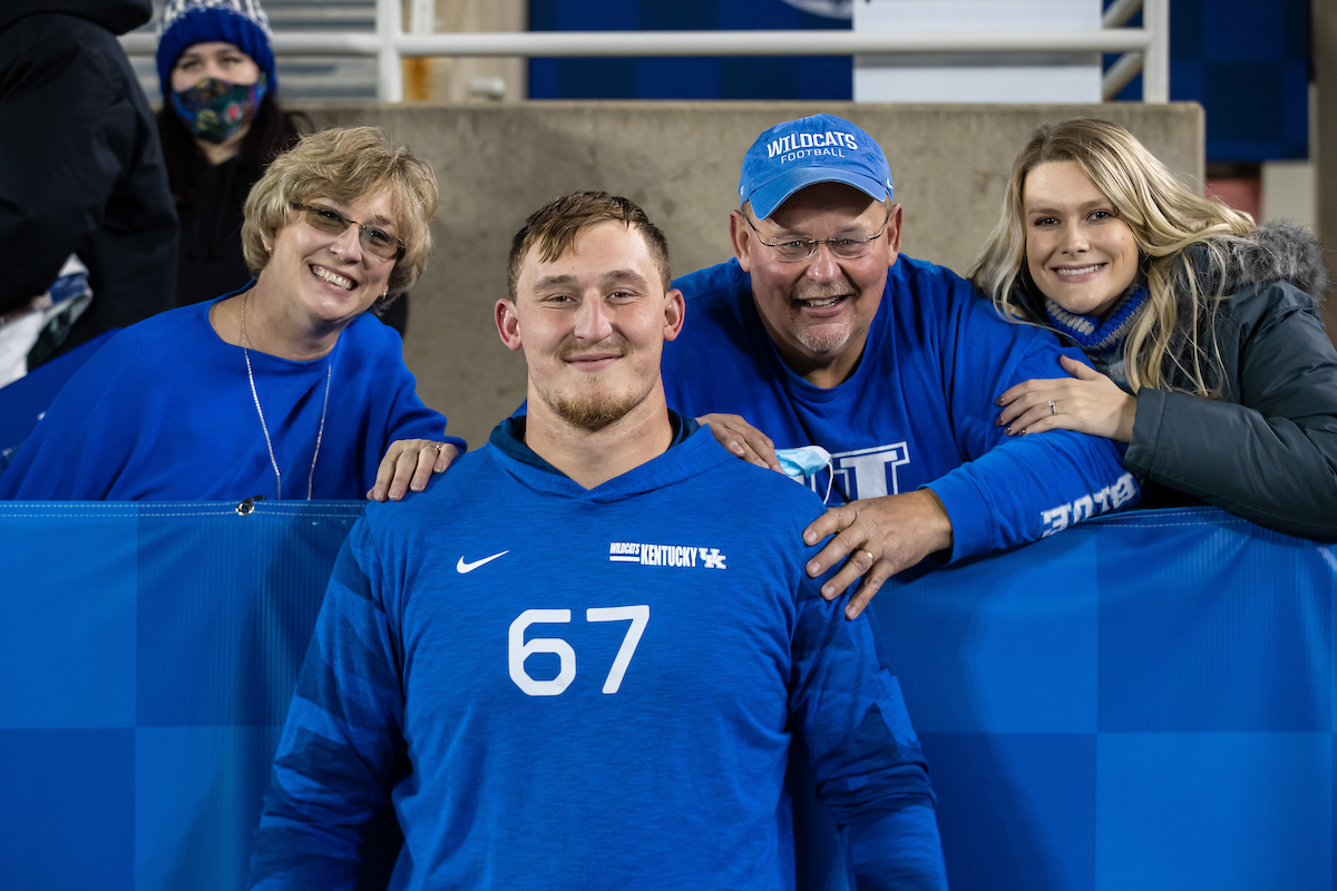 Landon Young & Family

Kentucky beats South Carolina, 41-18.

Photo by Jacob Noger | UK Football
