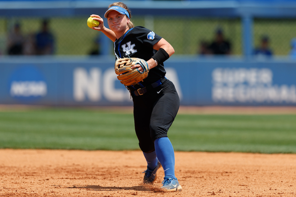 ERIN COFFEL.

Kentucky beats Notre Dame, 7-0.

Photo by Elliott Hess | UK Athletics