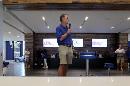 Eddie Gran.

Women's clinic hosted by Kentucky Football on July 28th, 2018 at Kroger Field in Lexington, Ky.

Photo by Quinlan Ulysses Foster I UK Athletics