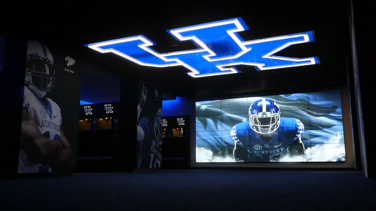 FB: New Football Training Center Tour