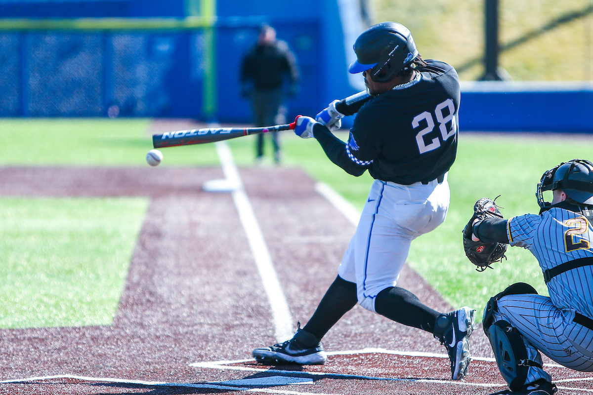 Oraj Anu.

Kentucky sweeps Western Michigan 16-5.

Photo by Sarah Caputi | UK Athletics