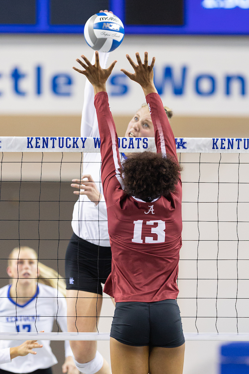 Elise Goetzinger.

Kentucky sweeps Alabama 3 - 0

Photo by Grant Lee | UK Athletics