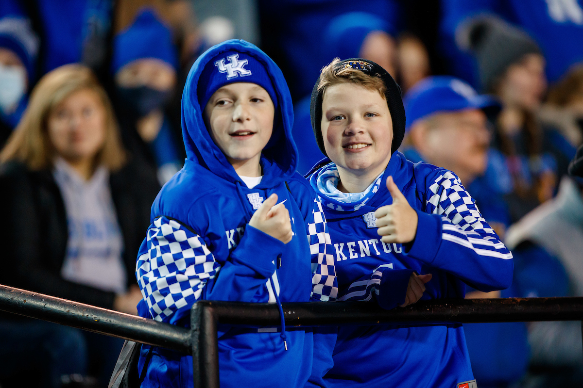 Big Blue Nation

Kentucky beats Vandy, 34-17.

Photo by Jacob Noger | UK Athletics