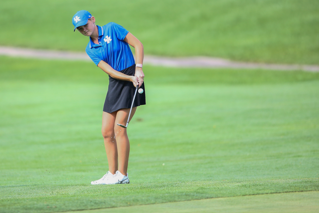 Laney Frye.

Kentucky women's golf practice at the University Club of Kentucky.

Photo by Grant Lee | UK Athletics