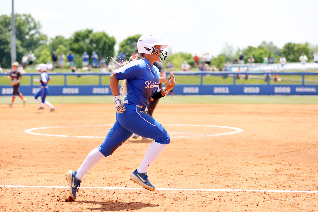 Lauren Johnson

Softball beat Virginia Tech 8-1 in the second game of the NCAA Regional Tournament.

Photo by Britney Howard | UK Athletics