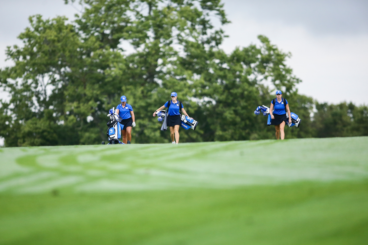 Sarah Shipley. Casey Ott. 

Kentucky women's golf practice at the University Club of Kentucky.

Photo by Grant Lee | UK Athletics