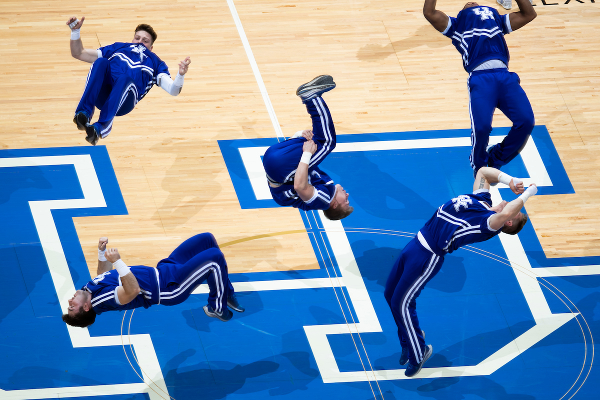 Cheerleaders.

UK falls to Evansville 67-64.

Photo by Chet White | UK Athletics