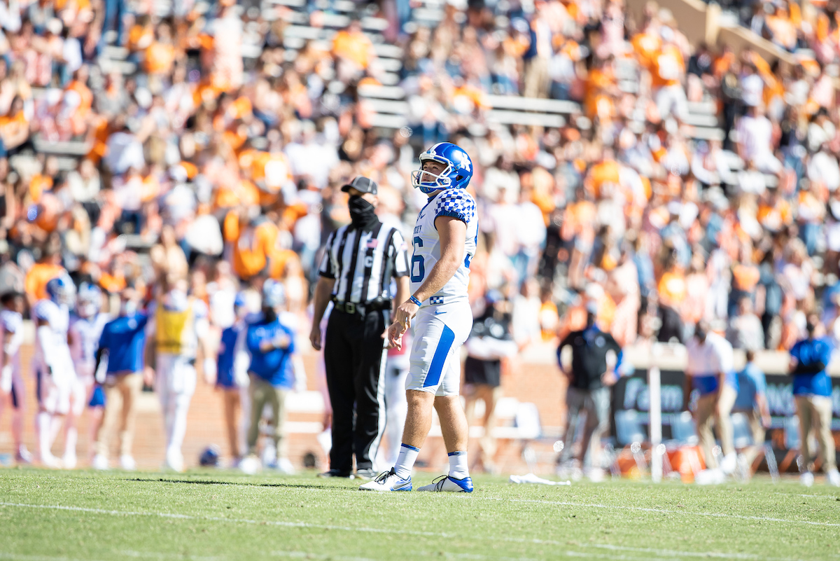 Matt Ruffolo

UK defeats Tennessee 34-7

Photo By Jacob Noger | UK Football