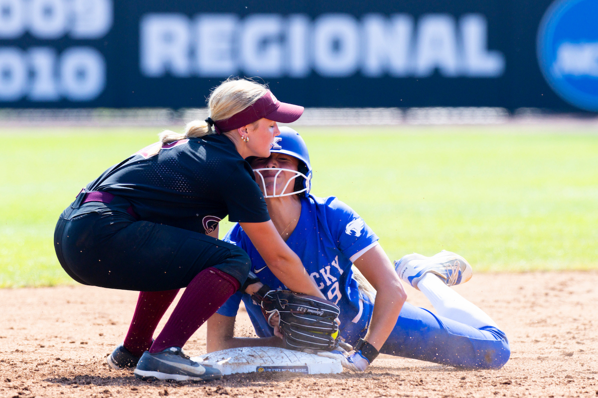 Kentucky-EKU Fall Softball Photo Gallery