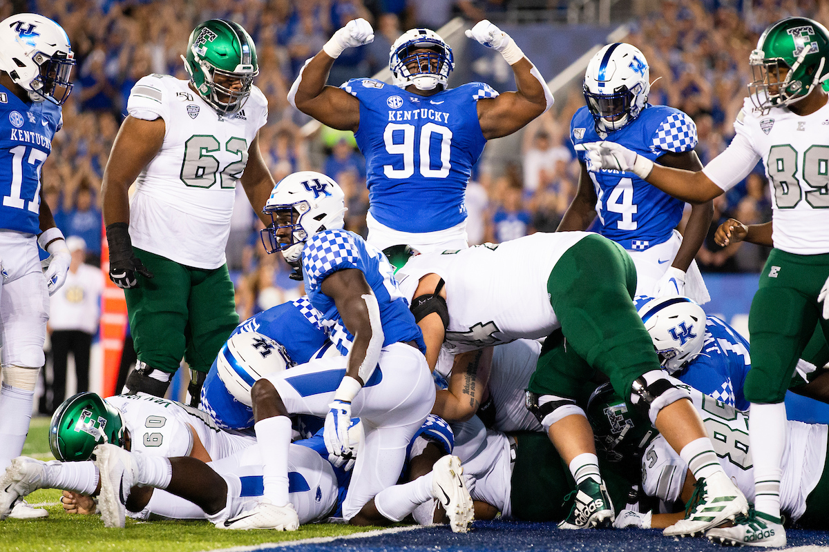 T.J. Carter.


UK beat EMU 38-17.


Photo by Elliott Hess | UK Athletics