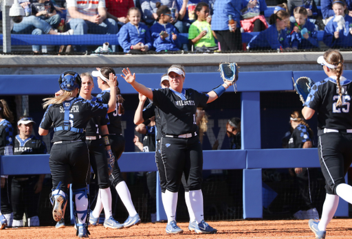 Team.

The University of Kentucky softball team beats LSU 2-0 on Sunday, March 18, 2018 at John Cropp Stadium in Lexington, Ky.

Photo by Elliott Hess | UK Athletics