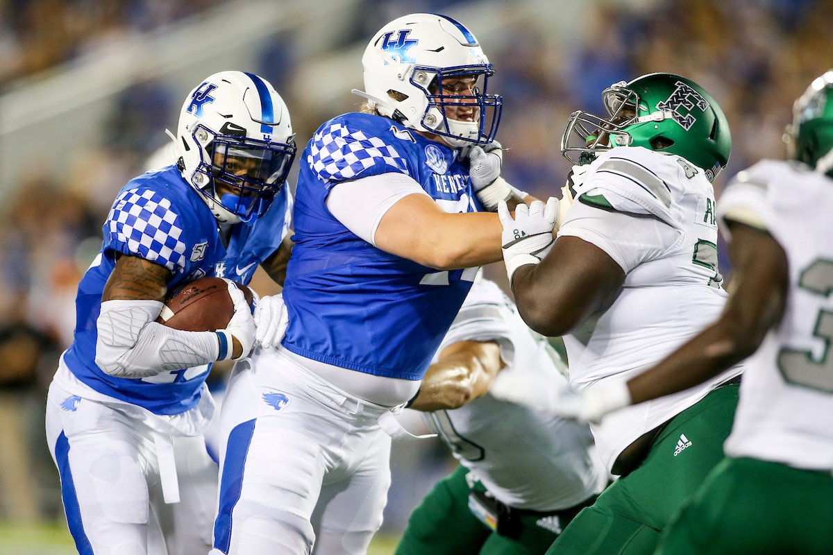 AJ Rose Jr. 

UK Beat EMU 38-17.

Photo by Eddie Justice | UK Athletics