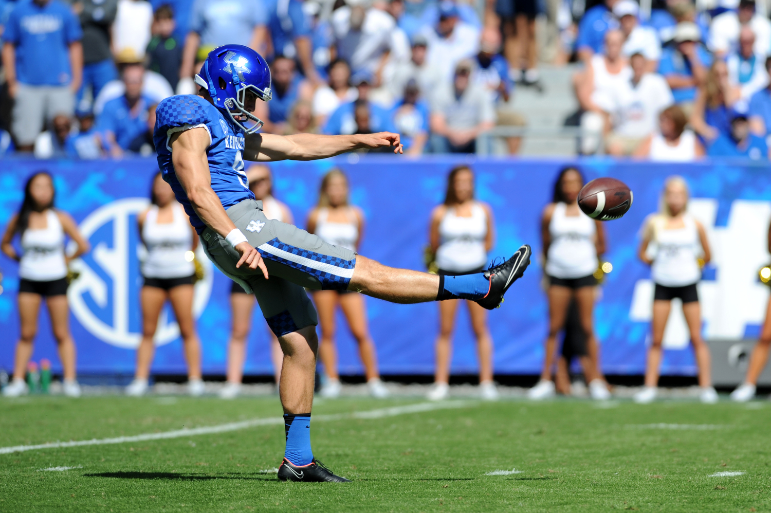 Foster Named Candidate for Ray Guy Award