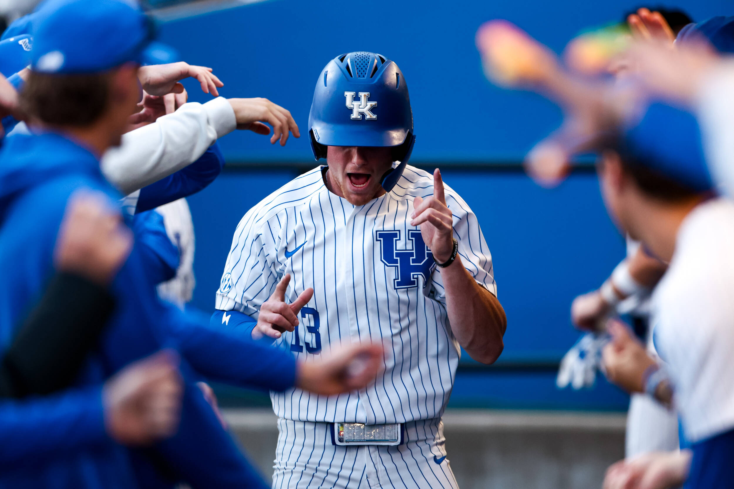 Walk This Way: No. 18 Kentucky Run Rules Murray State