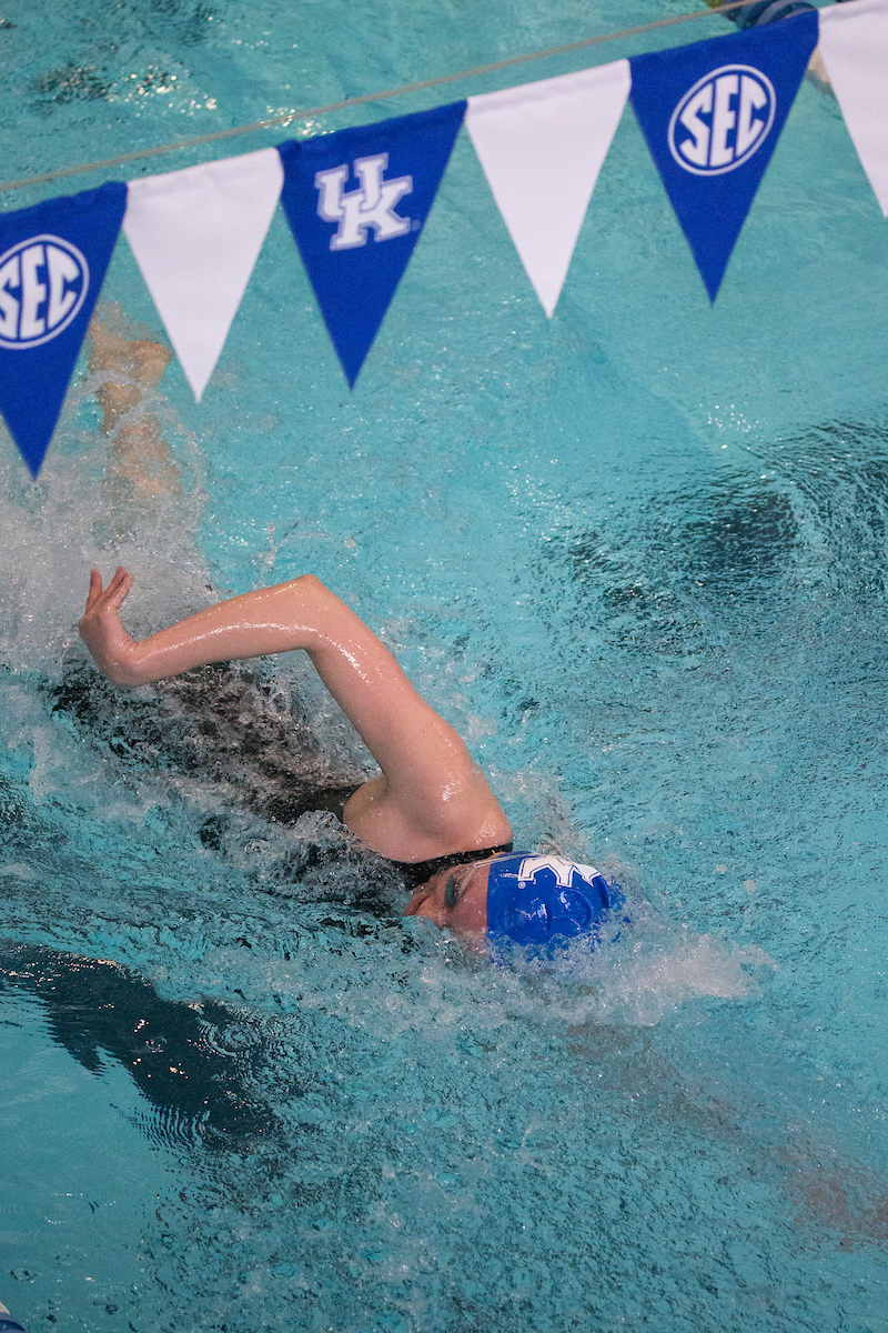 Kentucky Women’s team beats Louisville 200.5 - 99.5.
Kentucky Men’s team falls to Louisville 111 - 188.

Photo by Grace Bradley | UK Athletics