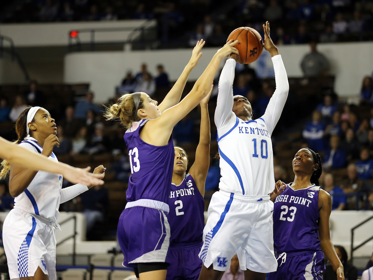 Rhyne Howard


UK Women's Basketball beat High Point University 71-49 at Memorial Coliseum  on Sunday, November 18th, 2018.

Photo by Britney Howard  | UK Athletics