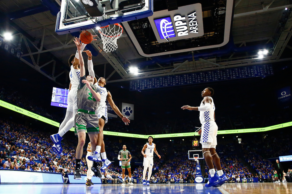 Nick Richards. PJ Washington.

Men's basketball beats North Dakota 96-58.

Photo by Chet White | UK Athletics