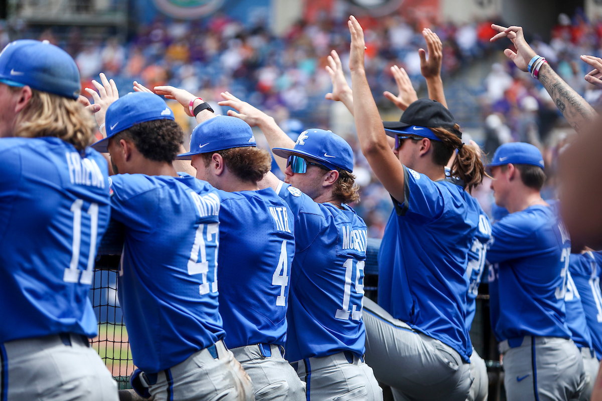 Colby Frieda. Ryan Ritter. Emilien Pitre. Nolan McCarthy. Jackson Nove. 

Kentucky beats Auburn 3-1.

Photo by Sarah Caputi | UK Athletics